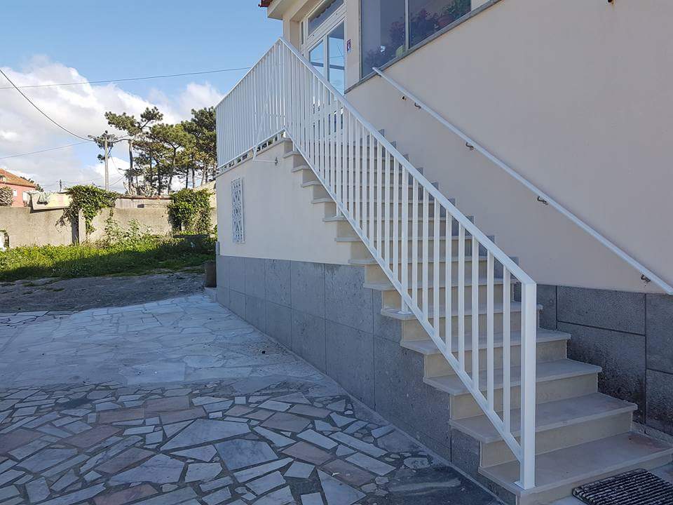 Grade em Alumínio Grade em Aluminio 44